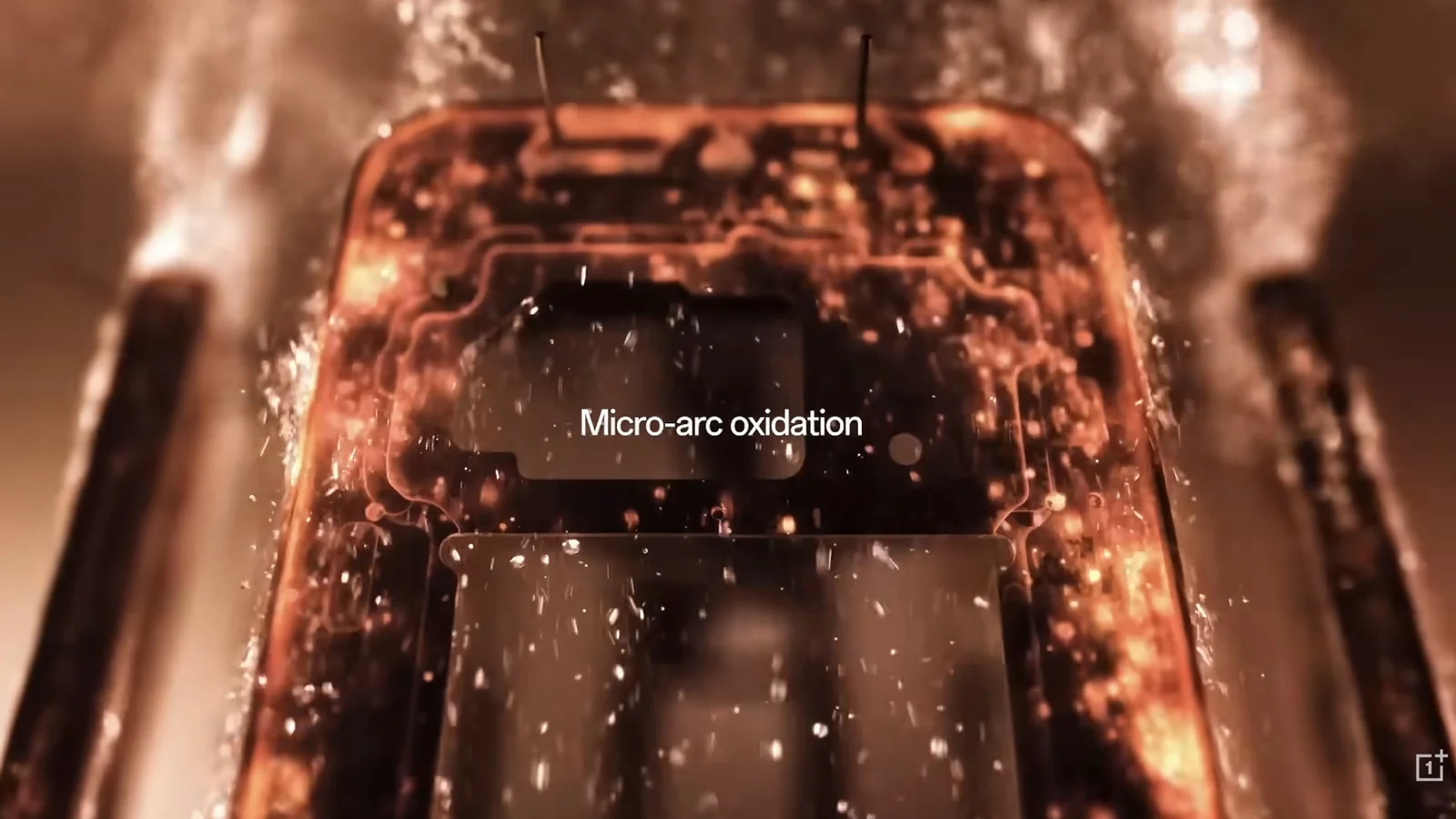 OnePlus 15: Micro-arc oxidation