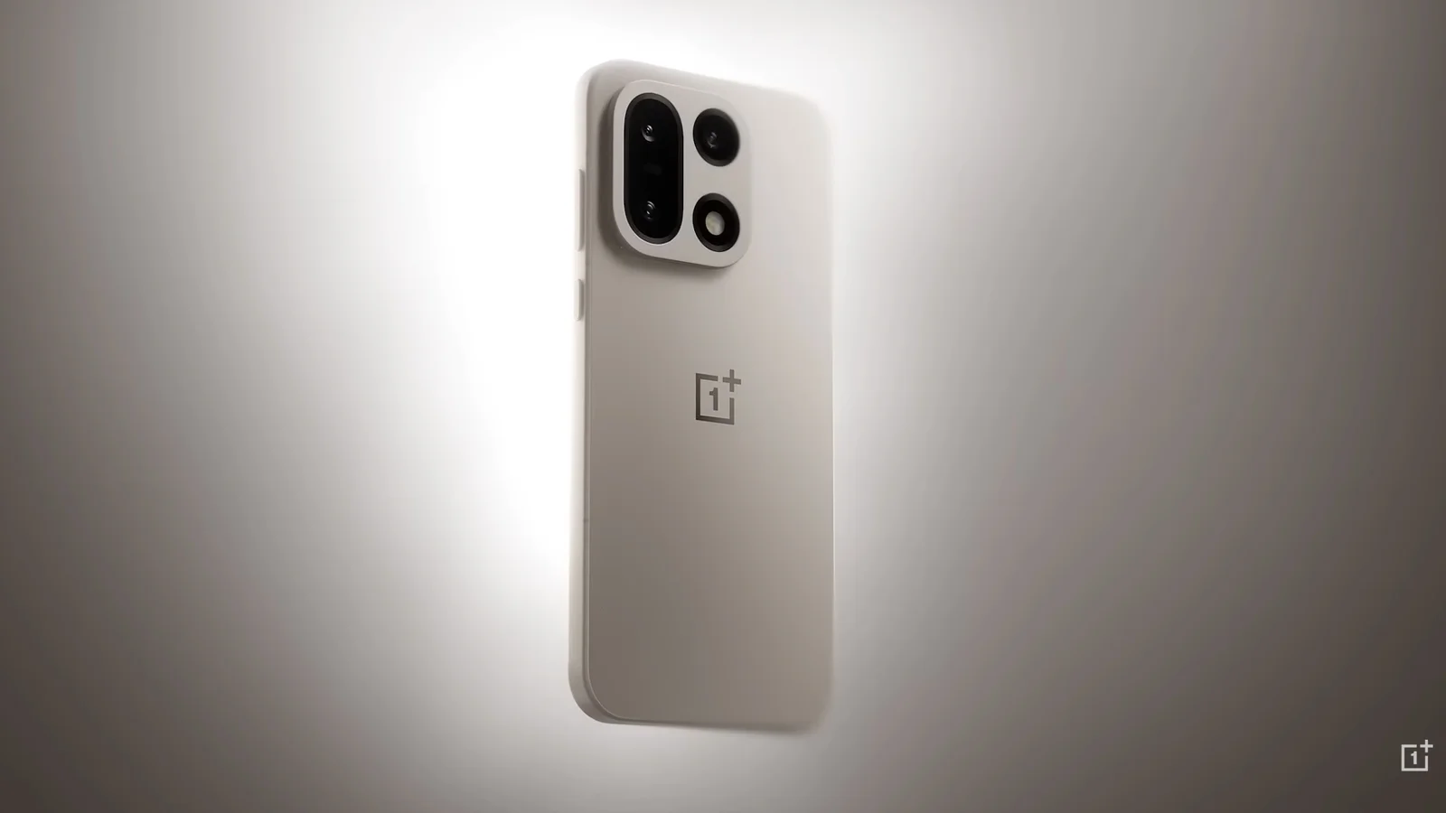 OnePlus 15: Slimmer bezels & Larger Screen