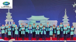 Xi Jinping Proposes World AI Organization at APEC Summit