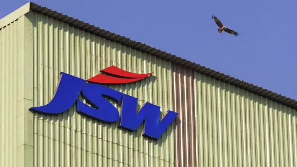 JSW Steel eyes sharp deleveraging via JV with Japan&rsquo;s JFE folding BPSL assets and funding expansion