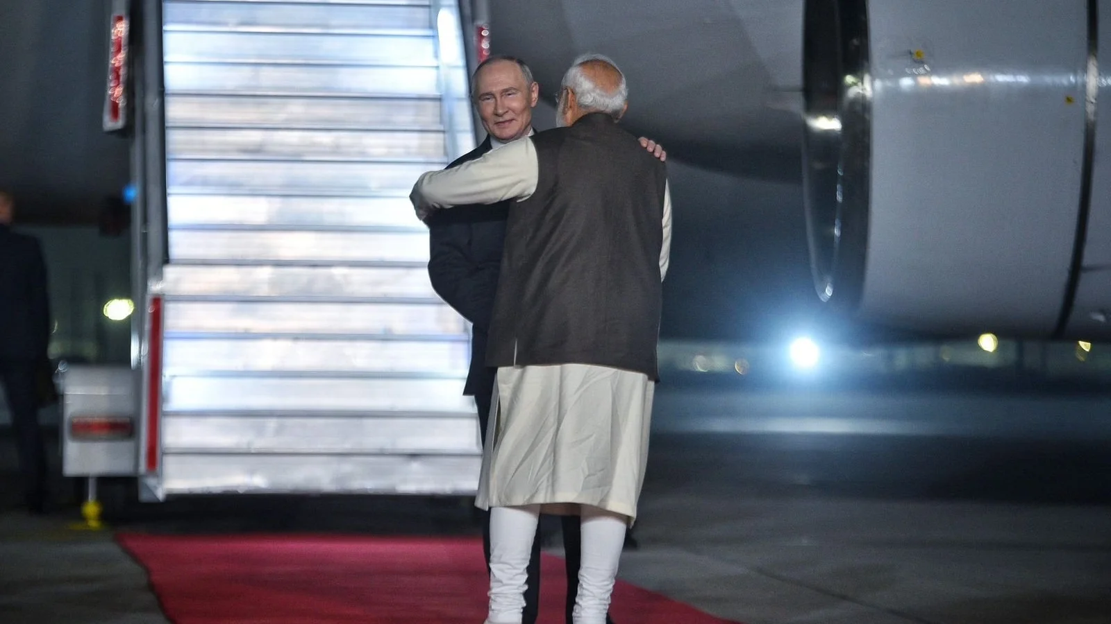 Putin & Modi Share Car From Delhi; Fortuner Ride Sets Tone