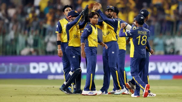 Kamindu Mendis Shines as Sri Lanka Opens T20 World Cup with Win Over Ireland