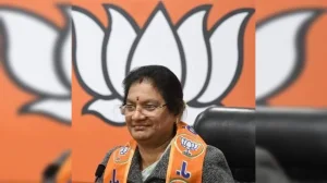 Sasikala Teases New Political Move