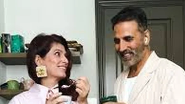 Akshay Kumar Shares Twinkle Khanna&rsquo;s Induction Stove Purchase Amid Mumbai LPG Shortage