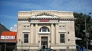 Bomb Attack on Paris Bank HQ Foiled by Police