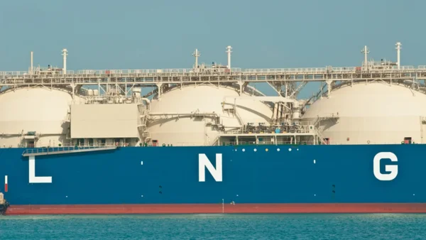 Indian Gas Supply Cut as Qatar Halts LNG Amid Gulf Tensions