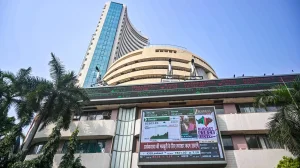 Sensex Falls 550 Points, Nifty Under 23,200