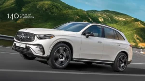 Benz it like Mercedes: Luxe Ride Leader Defies Slowdown