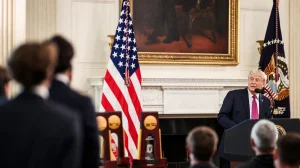 White House Security Alert Moves Reporters Indoors