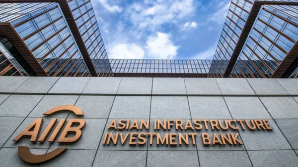 AIIB Unveils $10 Billion Facility to Aid Nations Affected by Middle East Conflict
