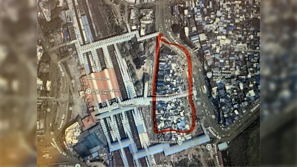 Western Railway Begins Demolition in Bandra East: 400 Illegal Hutments Targeted