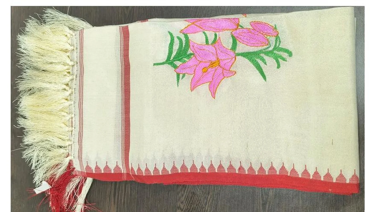 Cultural Diplomacy: Modi Gifts Silk Stoles to Italy's Meloni