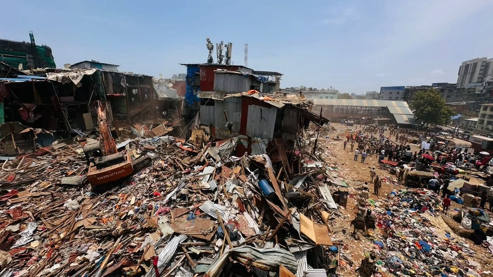 Massive Demolition in Bandra East: 400 Hutments to be Cleared