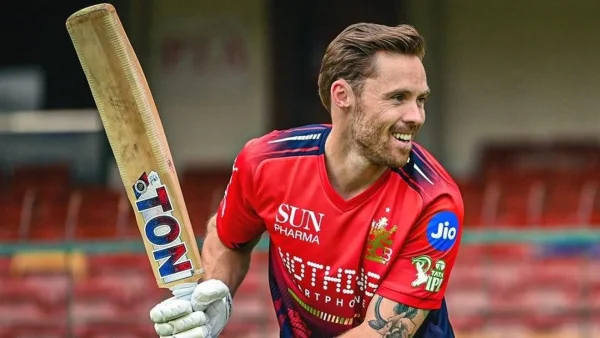 Phil Salt’s Return Boosts RCB as IPL 2026 Playoffs Approach Amid Injury Recovery
