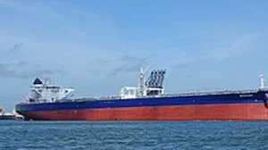 Iraqi Crude Tanker Navigates Hormuz to India