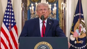 Treasuries Surge as Trump Hints at Iran Talks Progress