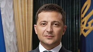 Zelenskyy Alerts to Russian 'Oreshnik' Missile Threat