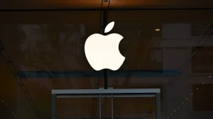 Apple's Foldable iPhone and Touchscreen MacBook Plans