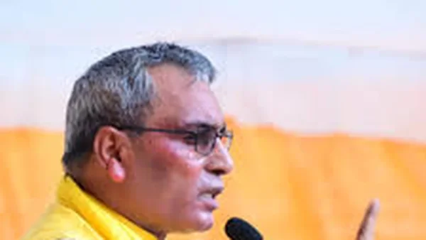 Uttar Pradesh Politics: Rajbhar Predicts Major Samajwadi Party Split Amid BJP Moves