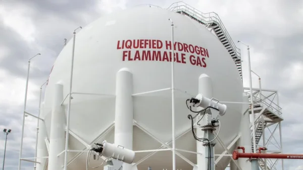 Hydrogen: Future Fuel or Costly Gamble in the Clean Energy Race?